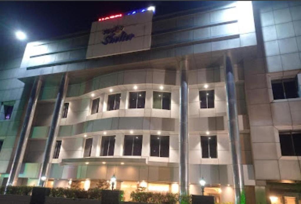 Shelter Hotel ลัคเนา ภายนอก รูปภาพ