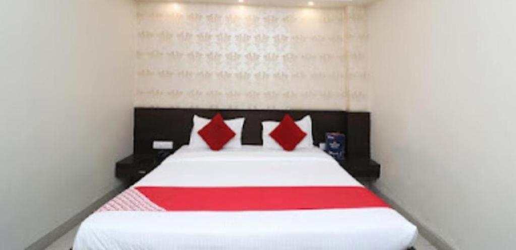 Shelter Hotel ลัคเนา ห้อง รูปภาพ
